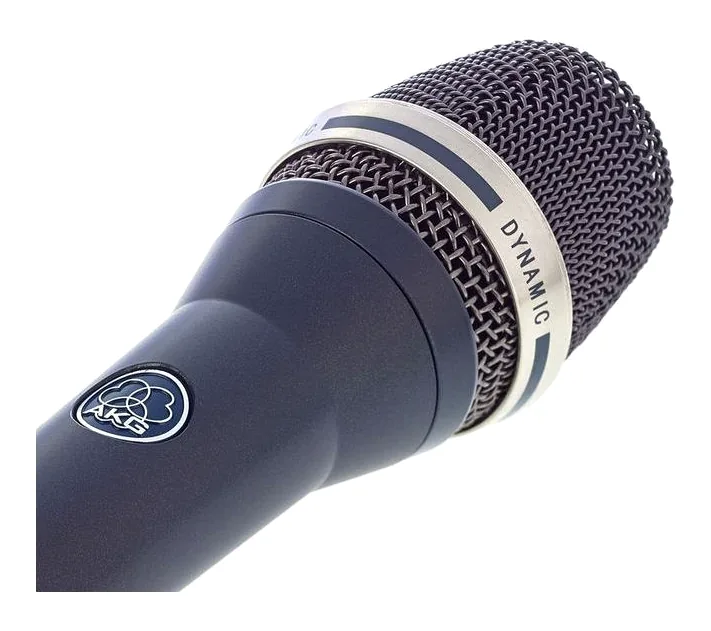 AKG D-7, corps et connecteur, photo 3