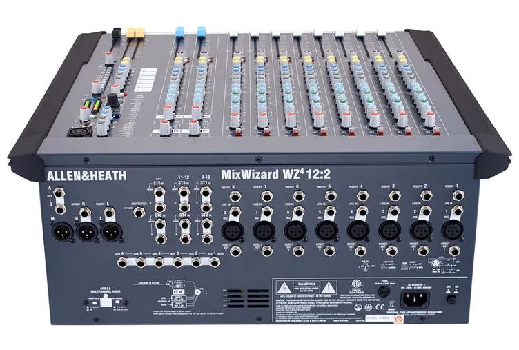 Allen & Heath WZ4 12:2, potentiomètres, photo 4