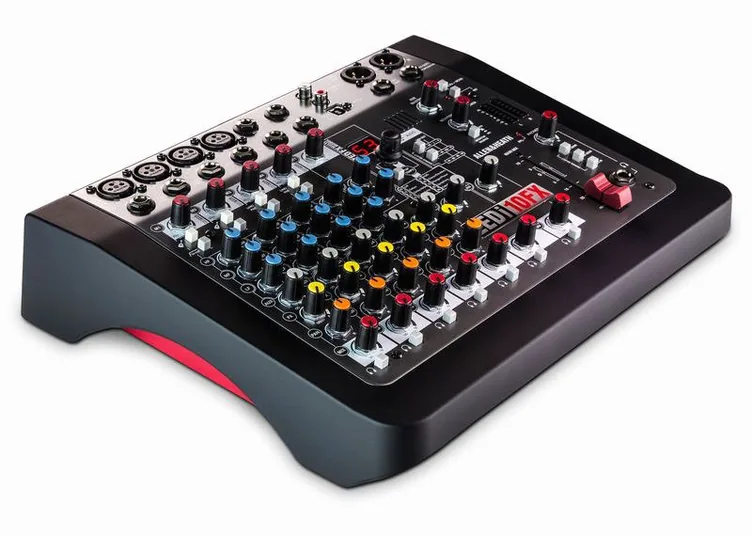 Allen & Heath ZEDi-10 FX, vue de trois quarts, photo 3