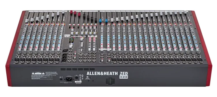 Allen & Heath ZED-428, vue de trois quarts, photo 4