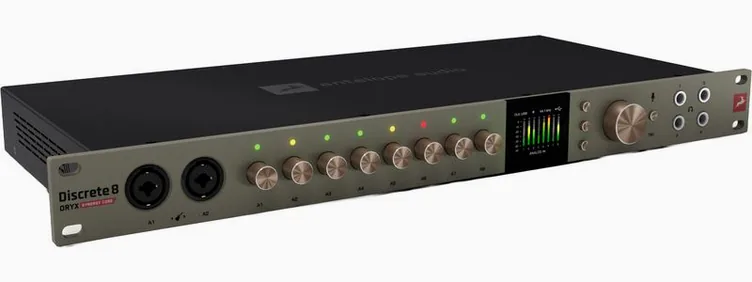 Antelope Discrete 8 Oryx Synergy Core, face arrière et connectique, photo 3