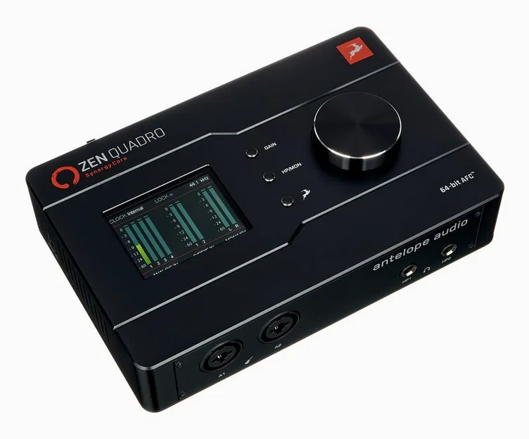 Antelope Zen Quadro Synergy Core, face arrière et connectique, photo 4