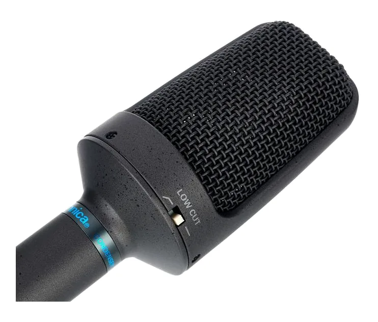 Audio-Technica AT8022, vue de trois quarts, photo 3