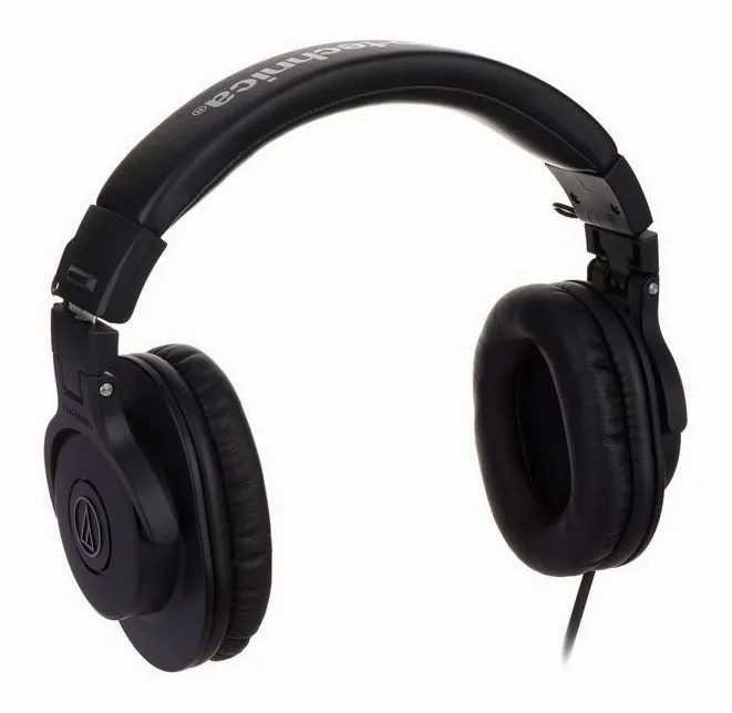 Audio-Technica ATH-M30X, vue de face, photo 2