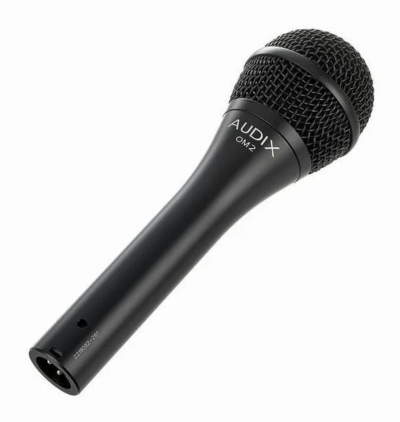Audix OM2, vue de trois quarts, photo 2