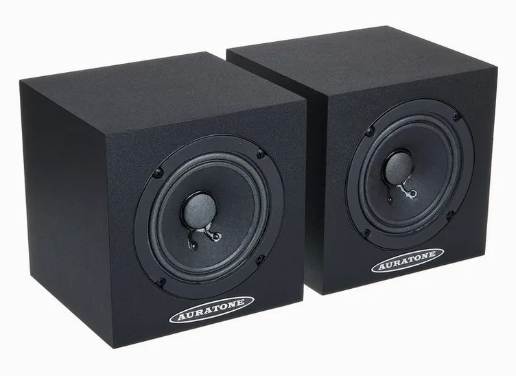 Auratone 5C Active Sound Cube Black, vue de profil, photo 3