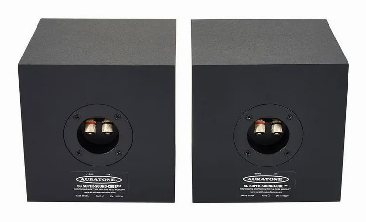 Auratone 5C Super Sound Black, vue de face, photo 4