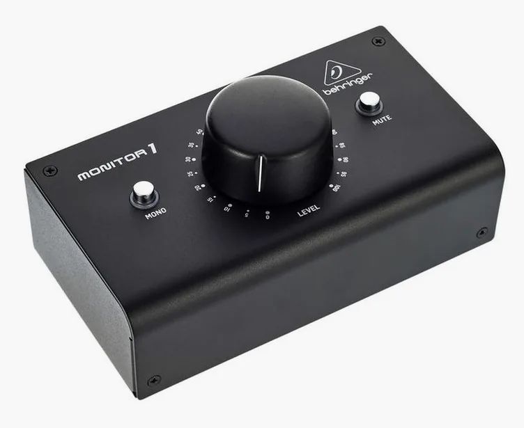 Behringer Monitor1, vue de face, photo 3