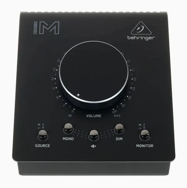 Behringer Studio M, face arrière, photo 2