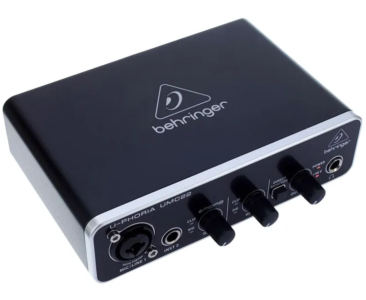 Behringer U-Phoria UMC22, face avant, photo 3
