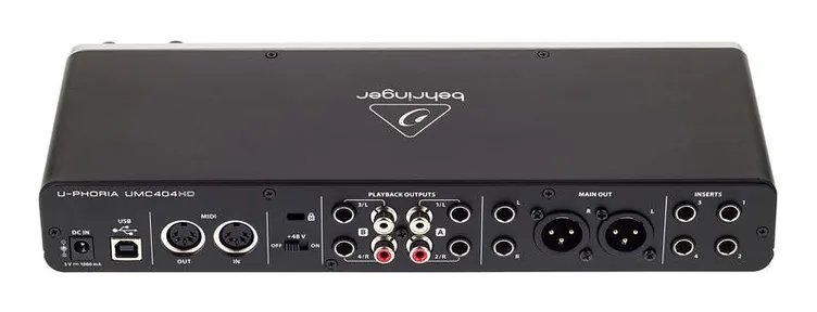 Behringer UMC404HD, face arrière et connectique, photo 4