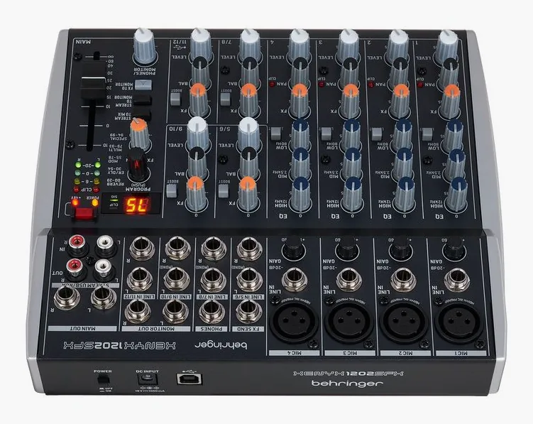 Behringer Xenyx 1202SFX, face arrière, photo 4