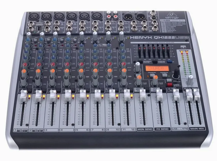 Behringer Xenyx QX1222USB, vue de dessus, photo 2