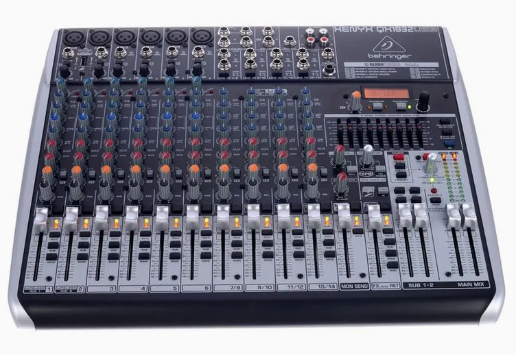 Behringer Xenyx QX1832USB, vue de profil, photo 2