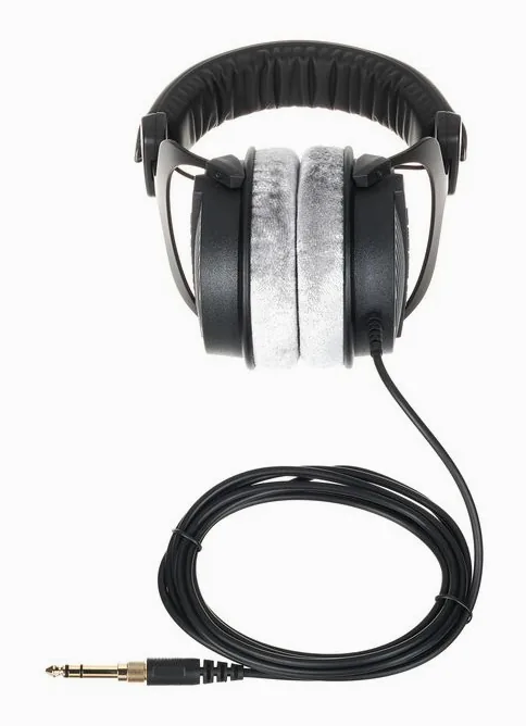 beyerdynamic DT-990 Pro 80 Ohms, vue de face, photo 4