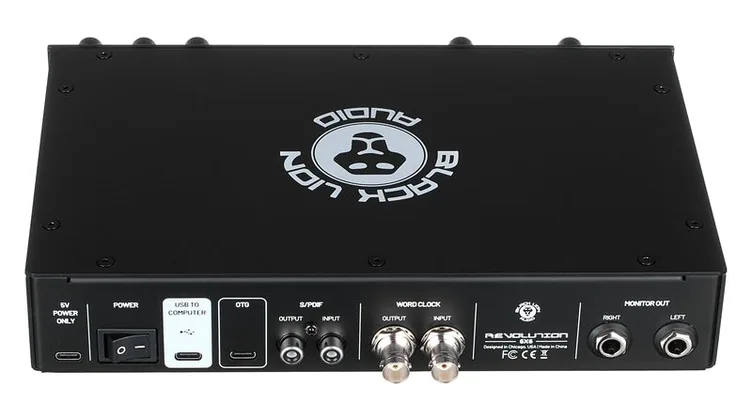 Black Lion Audio Revolution 6x6, boutons et voyants, photo 4