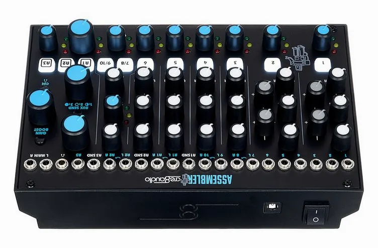 cre8audio Assembler, vue de trois quarts, photo 4