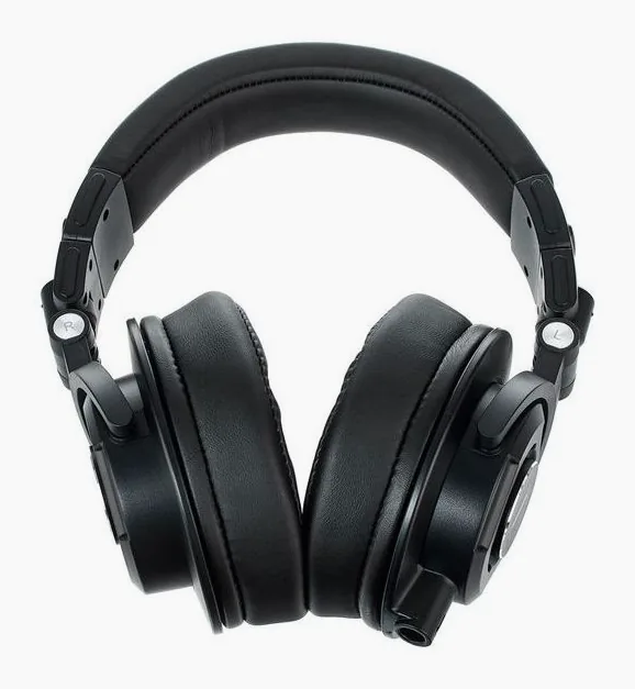 Dexibell DX HF7, vue de trois quarts, photo 4