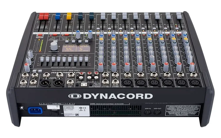 Dynacord CMS600-3, vue de trois quarts, photo 4