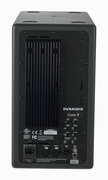 Dynaudio Core 7, vue de profil, photo 4