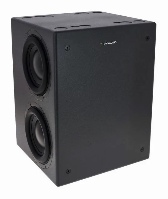 Dynaudio Core Sub, vue de trois quarts, photo 3
