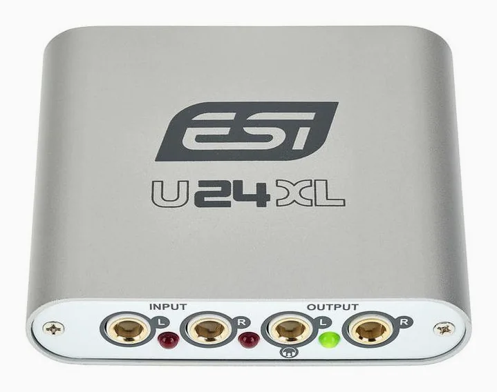 ESI U24 XL, vue de trois quarts, photo 2