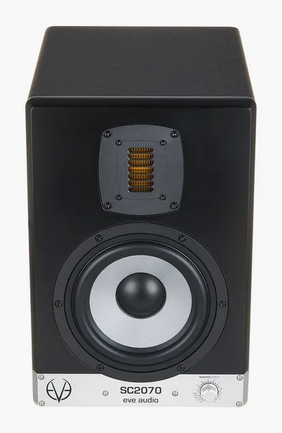 EVE Audio SC2070, vue de face, photo 2