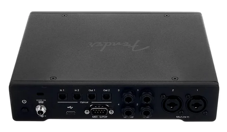 Fender Studio Quantum HD2, face arrière et connectique, photo 4
