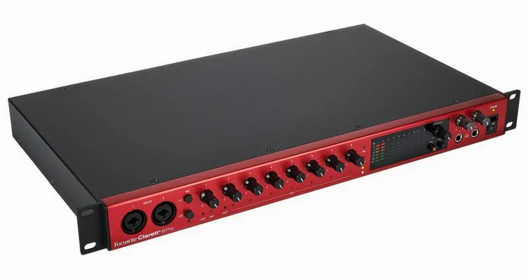 Focusrite Clarett+ 8Pre, vue de dessus, photo 3