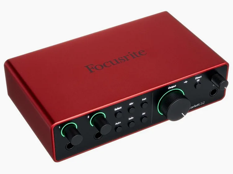 Focusrite Scarlett 2i2 4th Generation, vue de trois quarts, photo 3