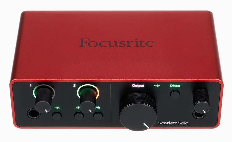 Focusrite Scarlett Solo Studio 4th Gen., face arrière et connectique, photo 3