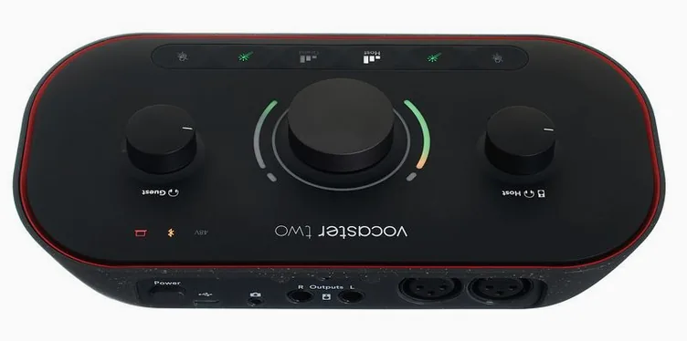 Focusrite Vocaster Two, vue de dessus, photo 4