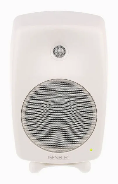 Genelec 8340 AWM, vue de profil, photo 2
