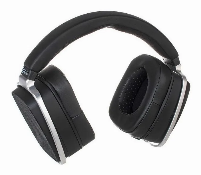 HEDD HEDDphone One, vue de trois quarts, photo 3