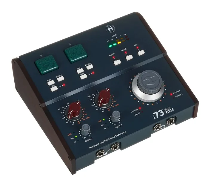 Heritage Audio i73 Pro Edge, face arrière et connectique, photo 3