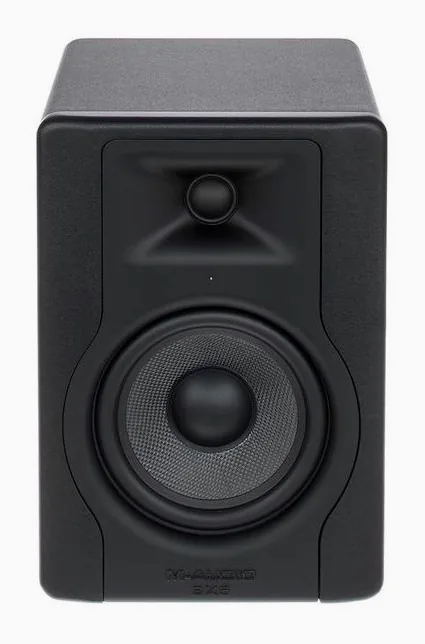 M-Audio BX5 D3, vue de profil, photo 2