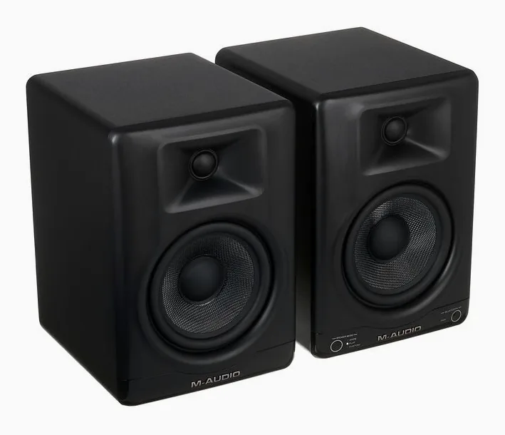 M-Audio BX5BT, vue de profil, photo 3