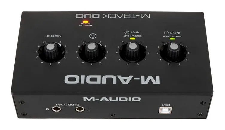 M-Audio M-Track DUO, vue de profil, photo 4