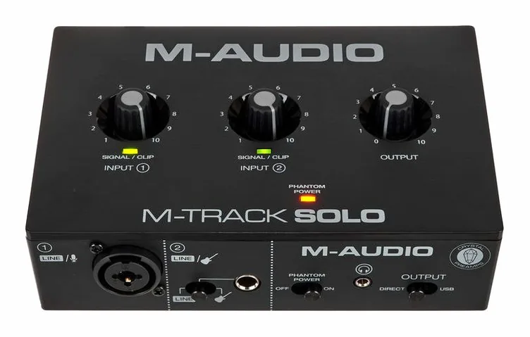 M-Audio M-Track Solo, vue de trois quarts, photo 2