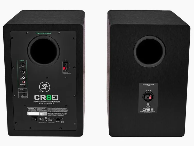 Mackie CR8 BT, vue de face, photo 4