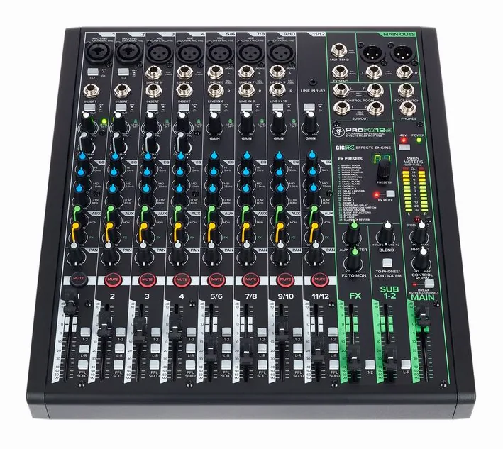 Mackie ProFX12v3, face avant et faders, photo 2