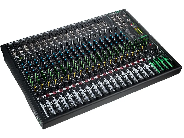 Mackie ProFX22v3, face arrière, photo 3