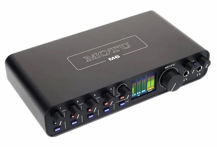 MOTU M6, face arrière et connectique, photo 3