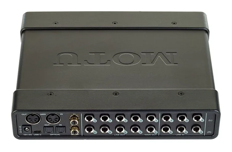 MOTU UltraLite mk5, face arrière et connectique, photo 4