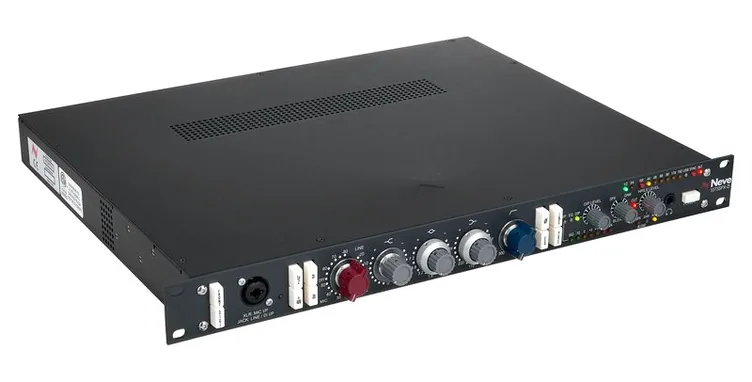 Neve 1073SPX-D, face arrière et connectique, photo 3
