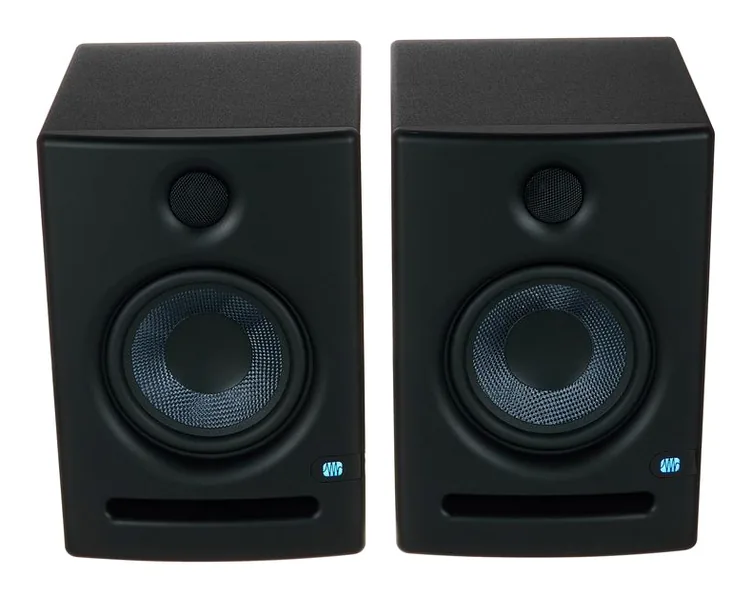 Presonus Eris E5, vue de trois quarts, photo 2