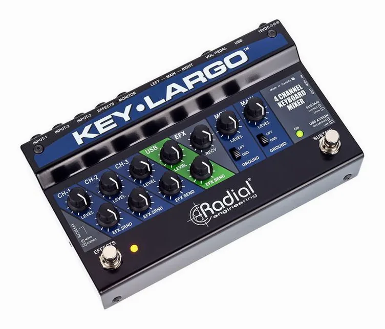 Radial Engineering Key-Largo, vue de trois quarts, photo 3