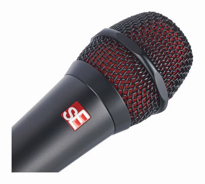 SE Electronics V7 Black, vue de trois quarts, photo 3