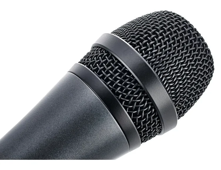 Sennheiser E835, corps et connecteur, photo 3