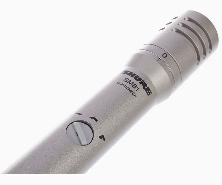 Shure SM81, vue de trois quarts, photo 2